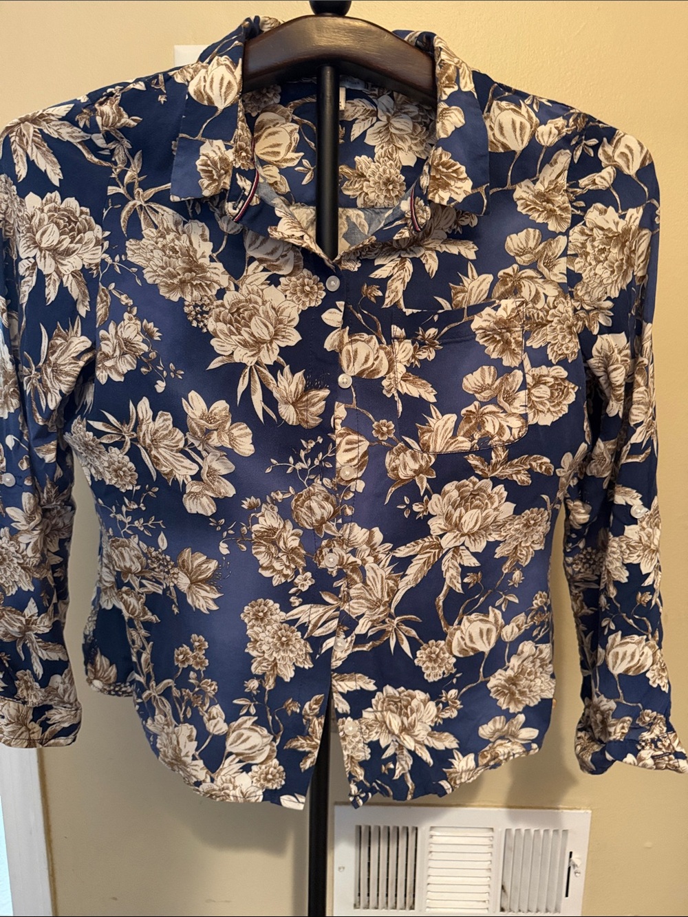 Tommy Hilfiger Navy Blue Floral Print Button-Up